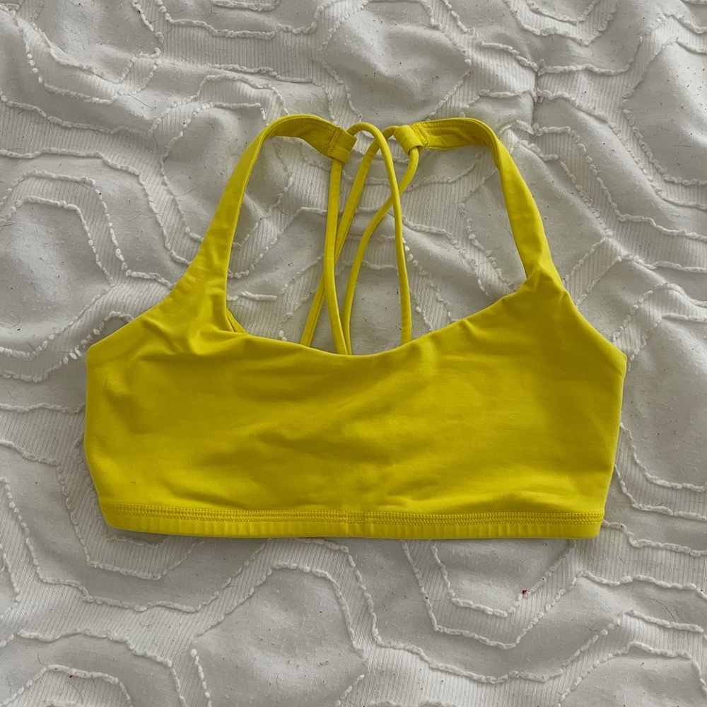 Lululemon sports bra